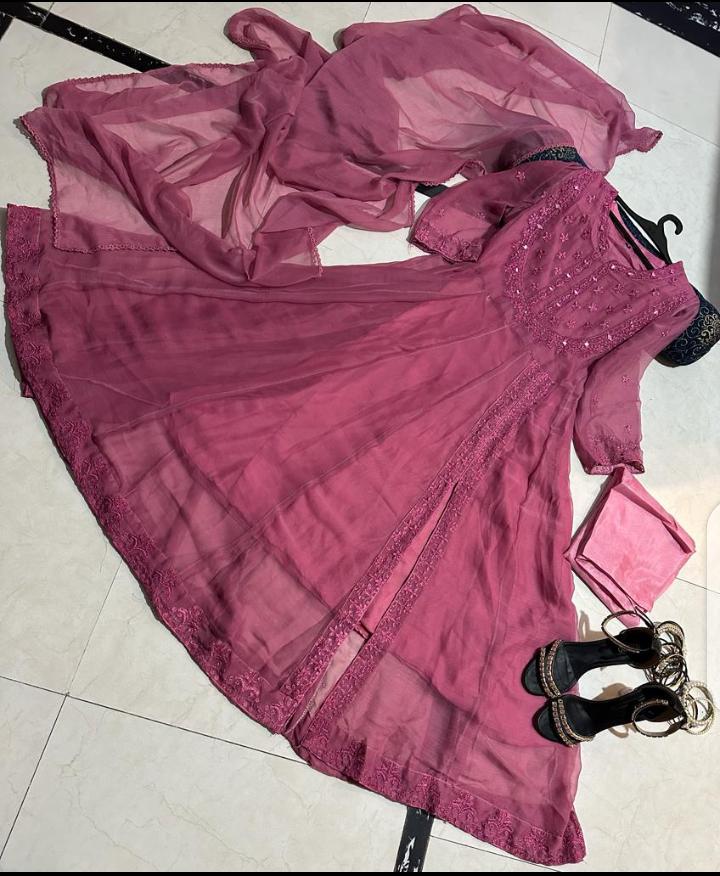 Noor-e-Jahan (Stitched 3 Pcs)