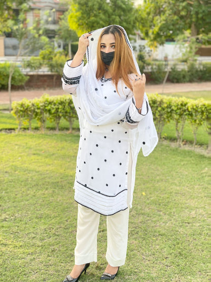 Hania Amir Embroidered Design 3Pcs