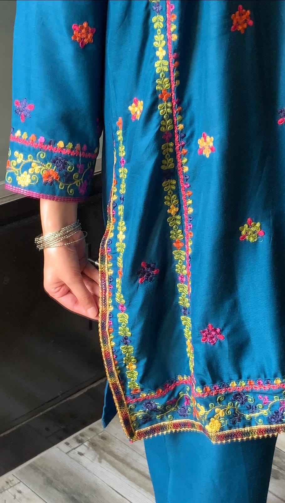 Jasmeen Multi Design EMB 2Pcs