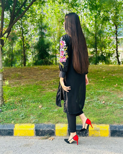 Hoor  Embroidered on Arm